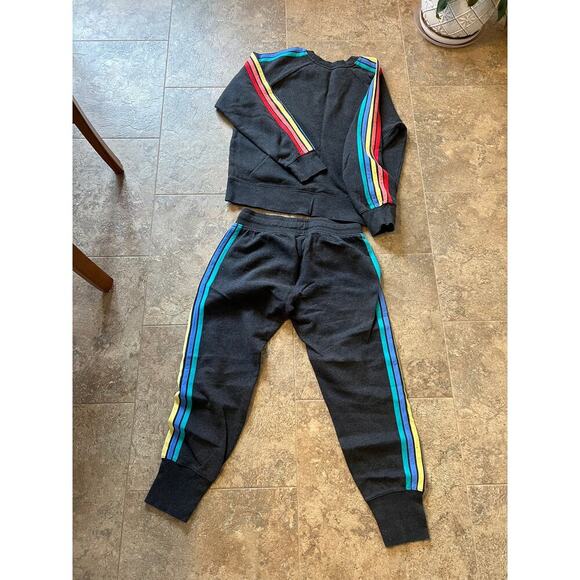 GAP women's size L gray crewneck sweatshirt  & matching joggers, size S - Picture 9 of 9